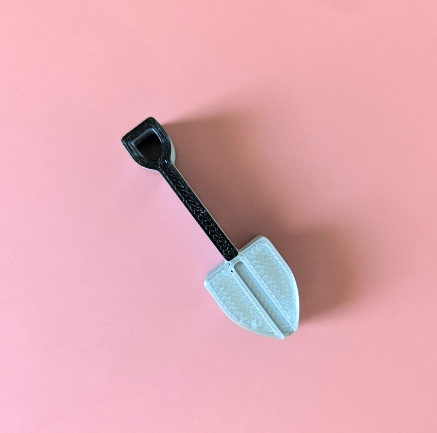 Garden Shovel Needle Minder