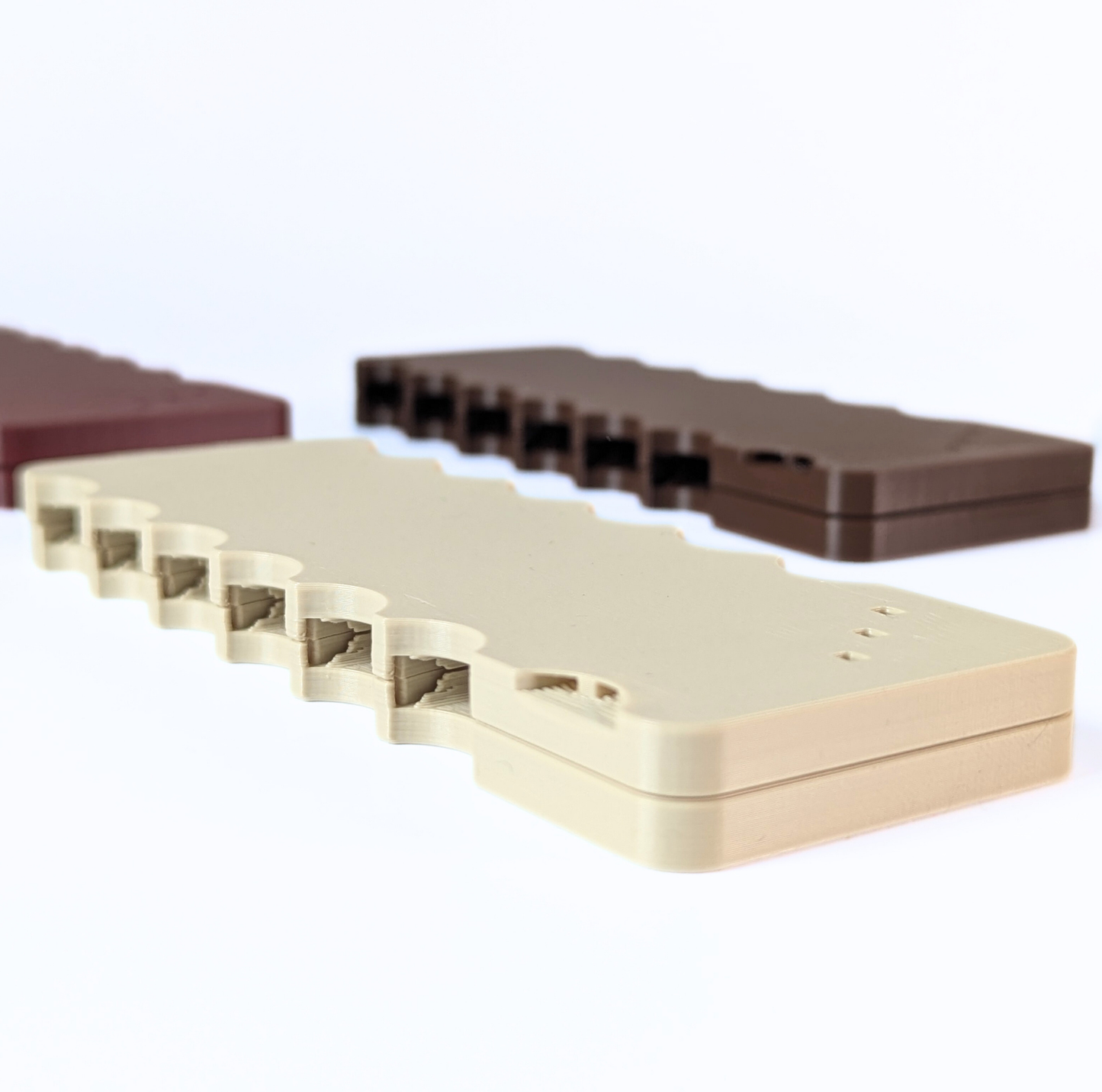 Travel Embroidery Floss Holder with Magnetic Needle Storage