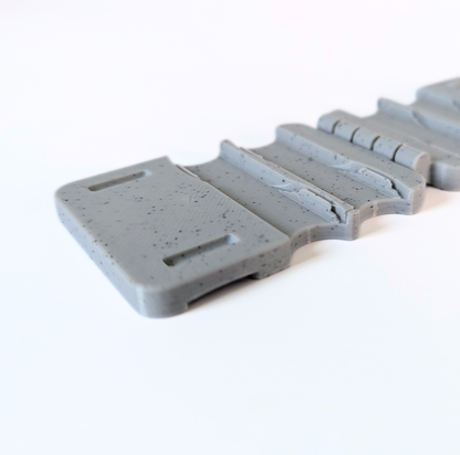 Mini Embroidery Floss Holder with Magnetic Needle Storage