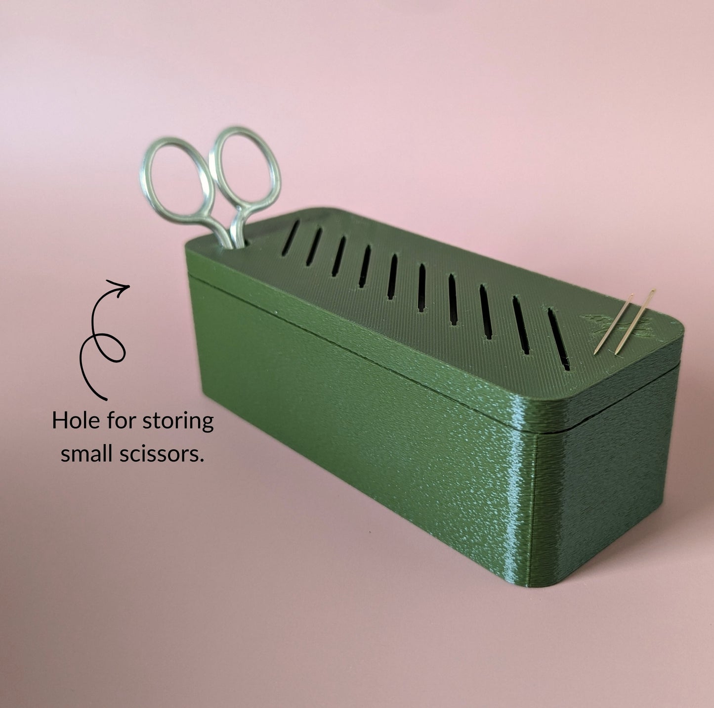 Embroidery Floss & Bobbin Storage Box