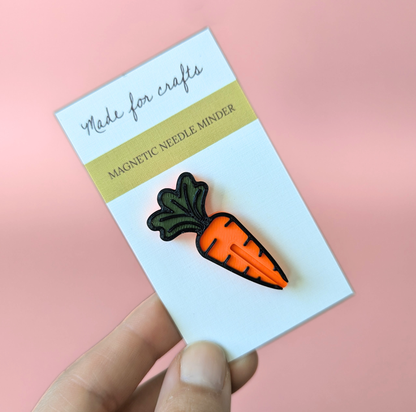 Carrot Needle Minder