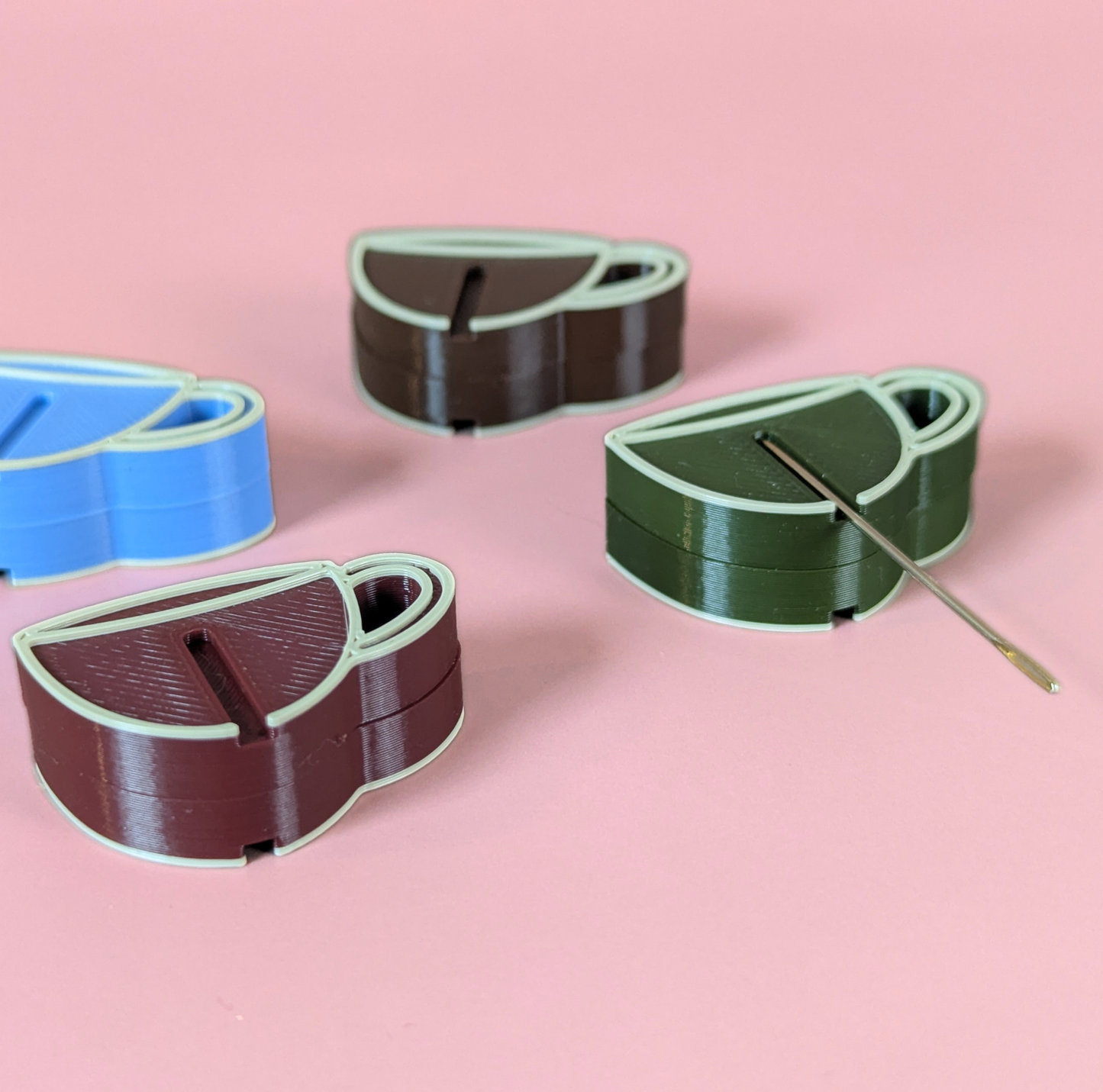 Coffee Mug Needle Minder
