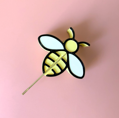 Bee Needle Minder