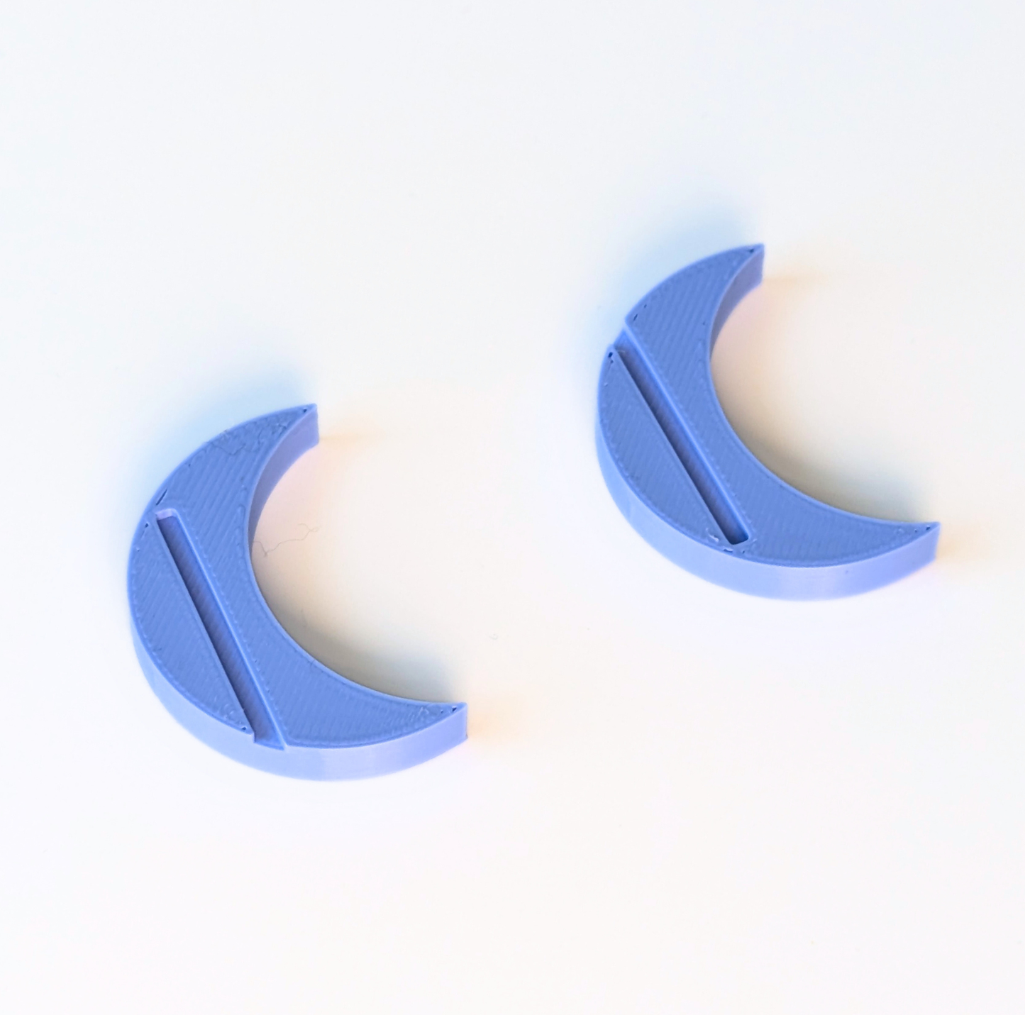 Magnetic Moon Needle Minder