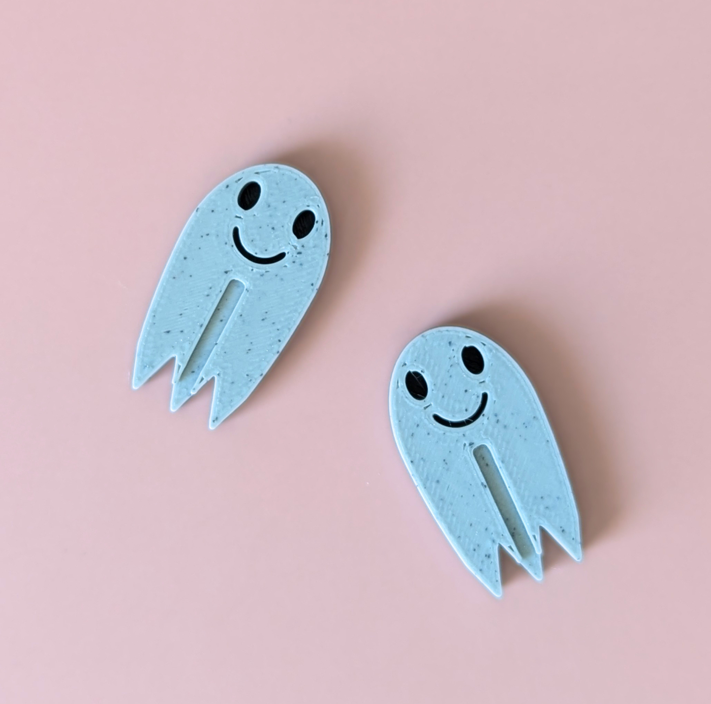 Ghost Magnetic Needle Minder