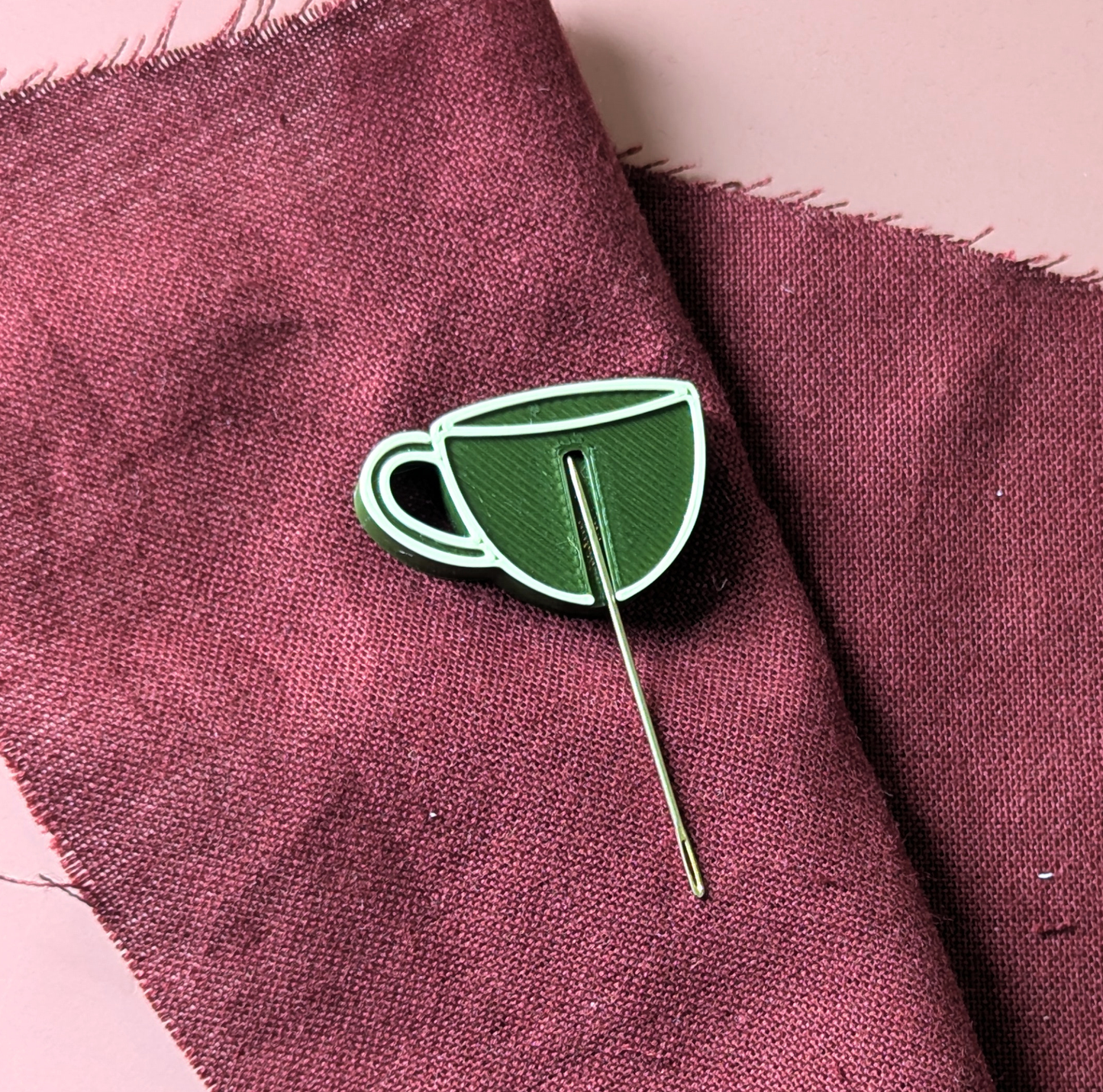 Coffee Mug Needle Minder