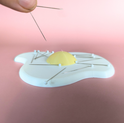Fried Egg Magnetic Sewing Pin Dish