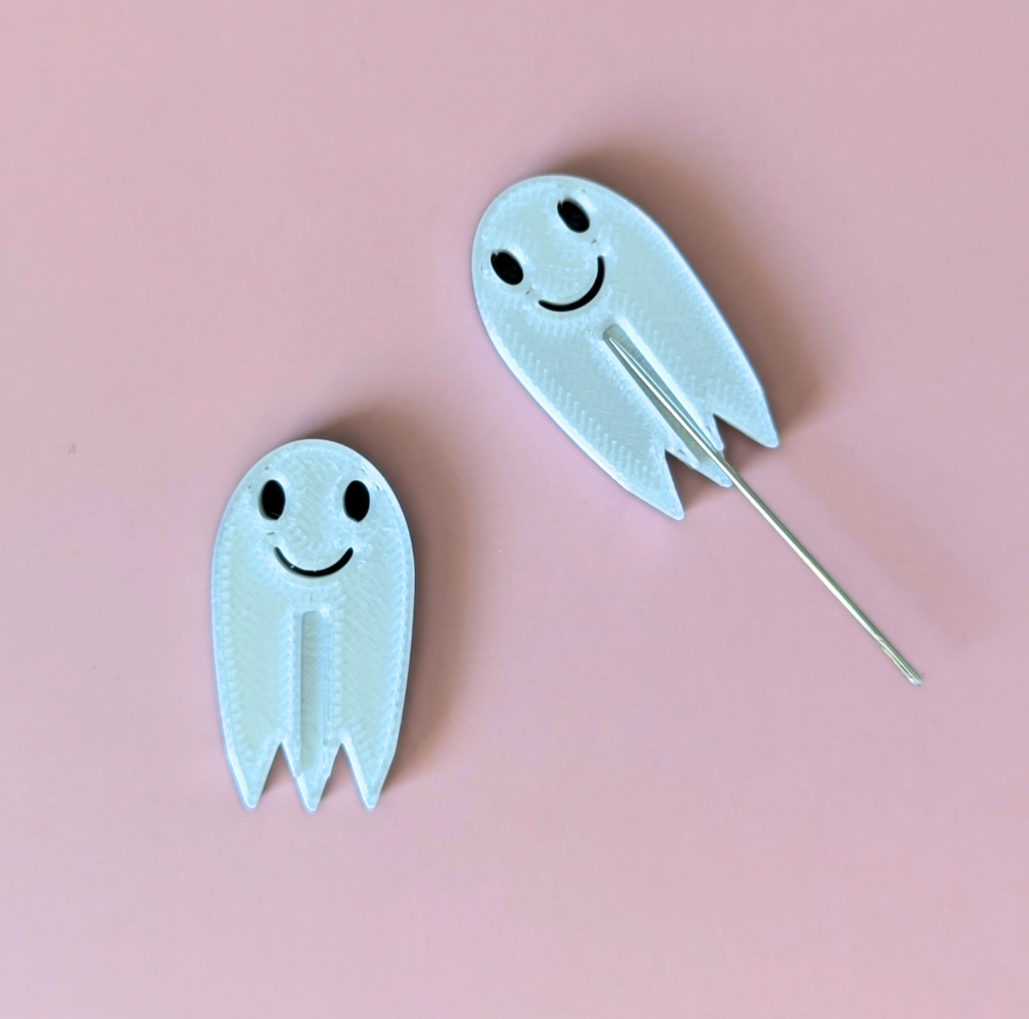 Ghost Magnetic Needle Minder