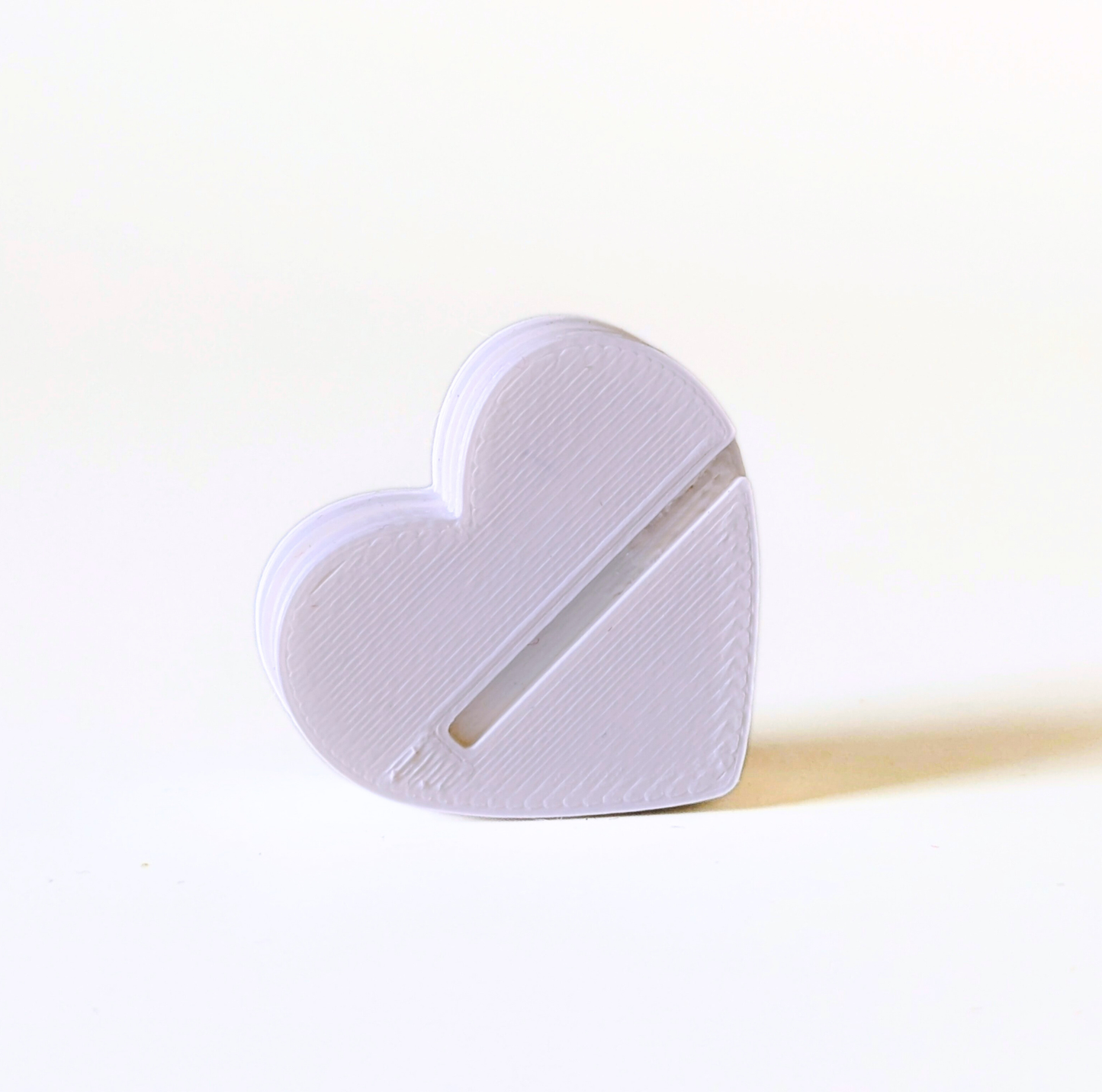 Love at First Stitch Magnetic Heart Needle Minder