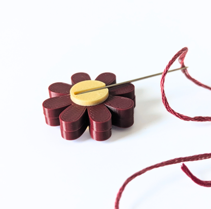 Magnetic Daisy Needle Minder