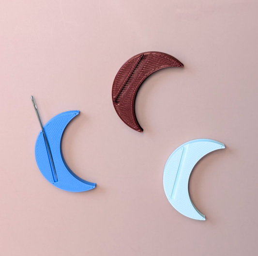 Magnetic Moon Needle Minder