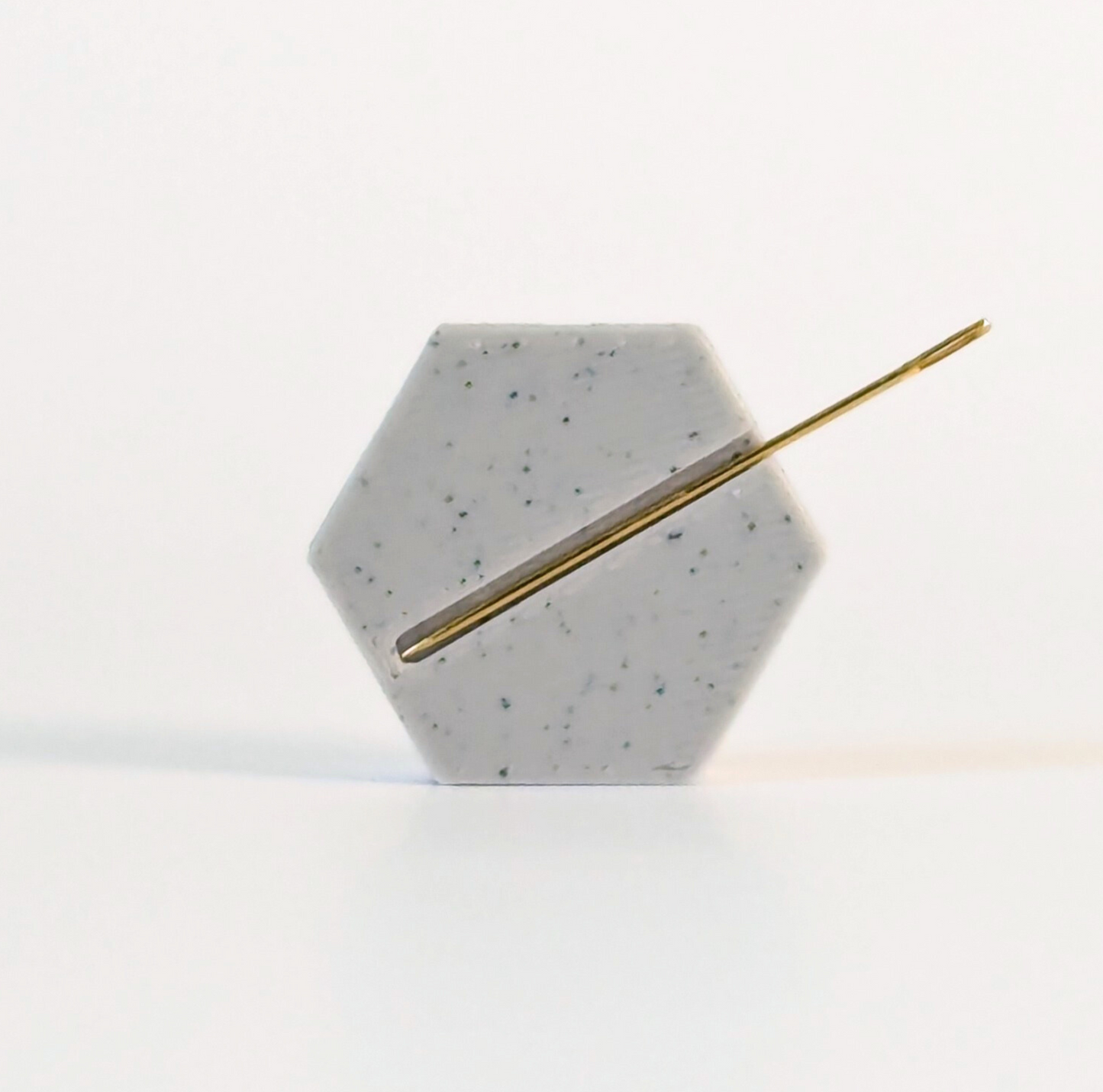 Hexagon Magnetic Sewing Pin Dish & Needle Minder