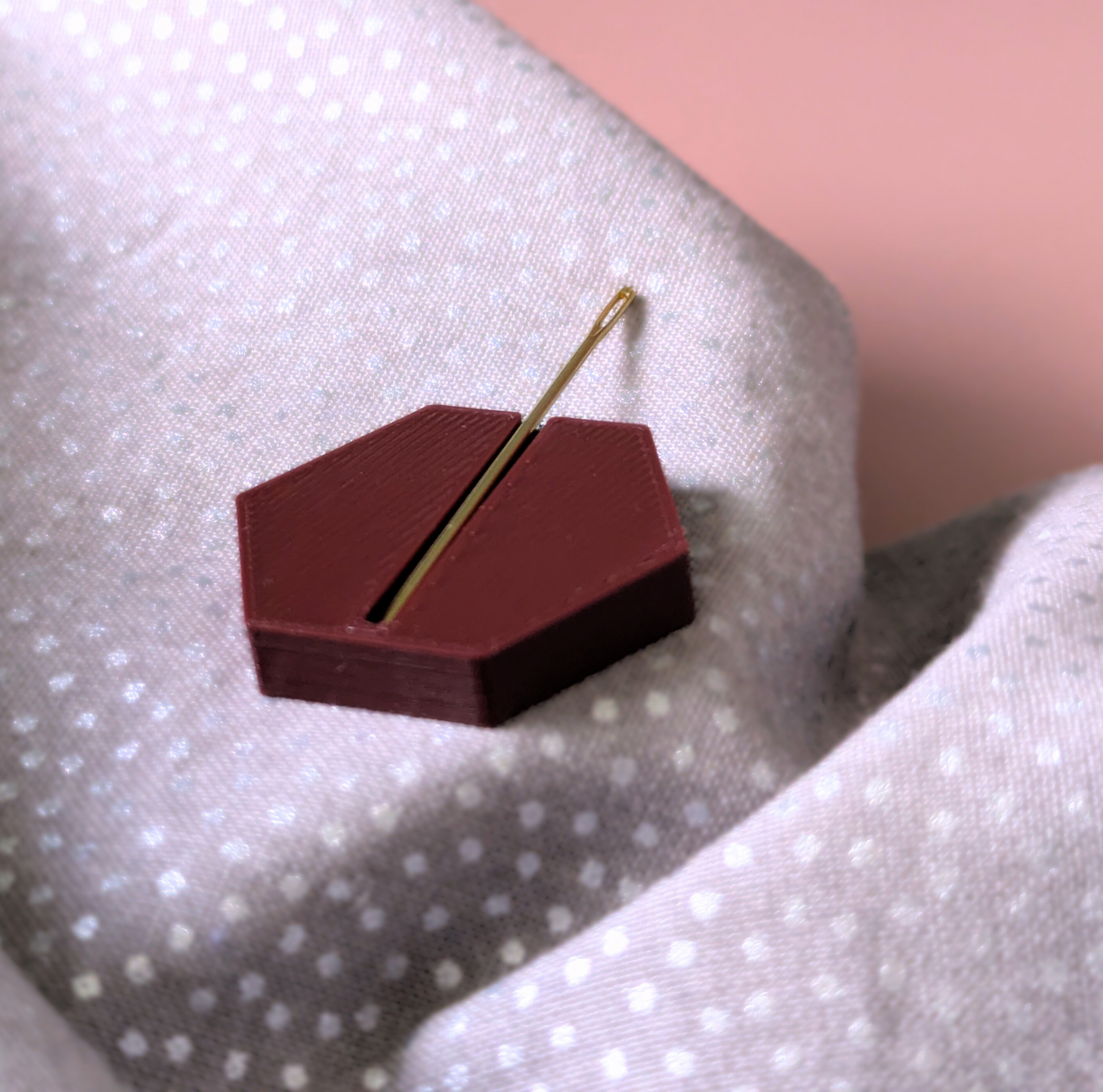 Hexagon Magnetic Sewing Pin Dish & Needle Minder